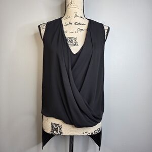 BCBGMAXAZRIA Raychel SleevelessDrape Front Blouse sz xs